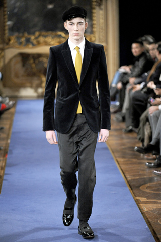 Alexander McQueen / - 2011-2012